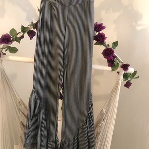 Stretchy bell bottom pants